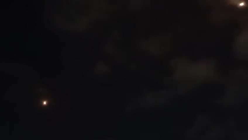   لحظه اصابت موشک‌های ایرانی به اراضی اشغالی