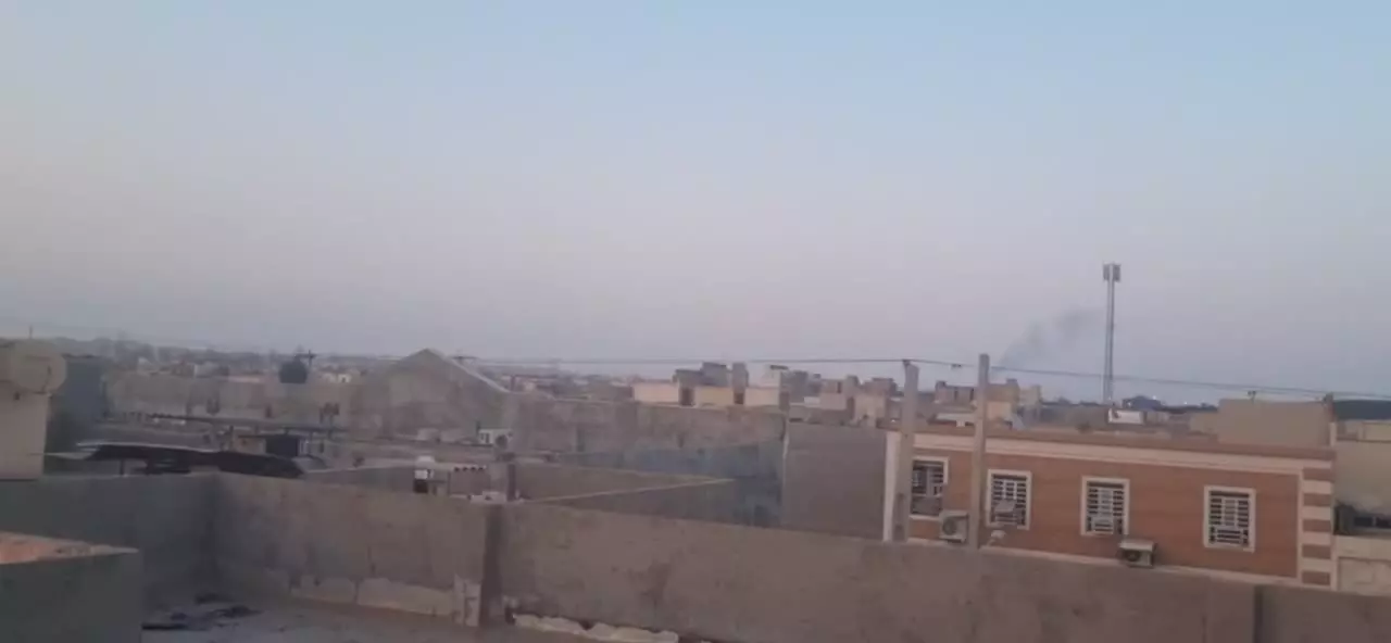   بلند شدن دود از اطراف شرکت فولاد خوزستان در اهواز