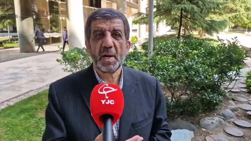   تشبیه جالب ضرغامی از حمله ایران به اسرائیل: پهپادهای ما داخل تل‌آویو پاتیناژ می‌کنند / دنیا متحیر از توان آفندی و پدافندی ما است