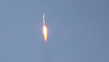   آغاز موج دهم از حملات موشکی نیروهای جان برکف هوافضای سپاه پاسداران