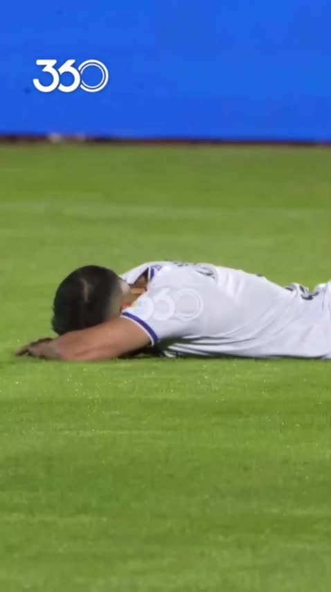   لو رفتن حرف‌های مازیار زارع به داور بازی فینال جام حذفی؛ باید متوقف کنی!