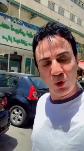   عیادت عمو پورنگ از کودکان بستری در بیمارستان کودکان مفید تهران