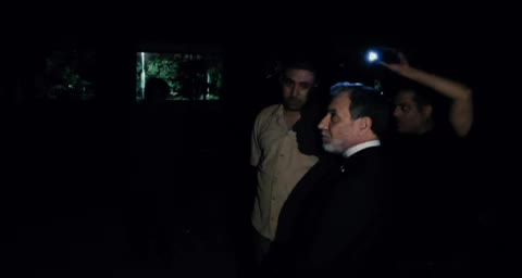   بازدید عراقچی از ساختمان‌های آسیب‌دیده صداوسیما