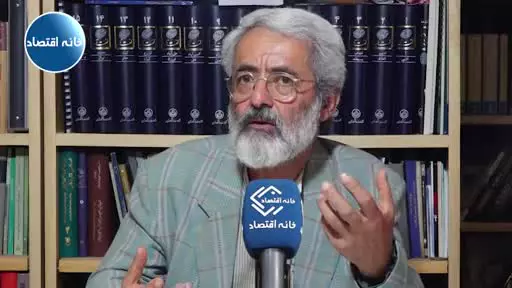   عباس سلیمی نمین: ترامپ هر روز یک حرف می‌زند، چون مضطرب است!