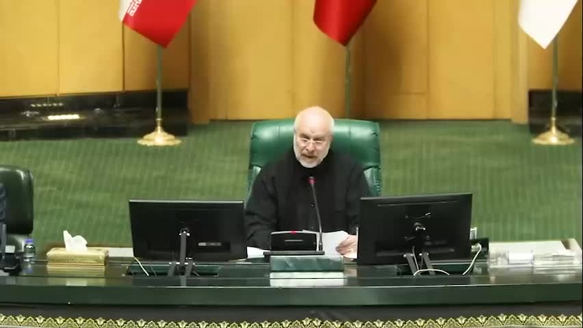   واکنش قالیباف به شایعه اخیر: رئیس‌جمهور نامحترم آمریکا در فضای مجازی خیالی خود...