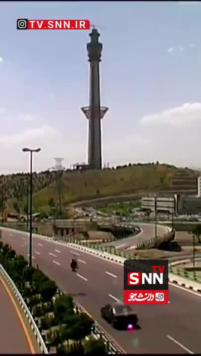    امام خمینی (ره): در دوران پهلوی می‌خواستند ملت ما را به ناتوانی خود باور دهند