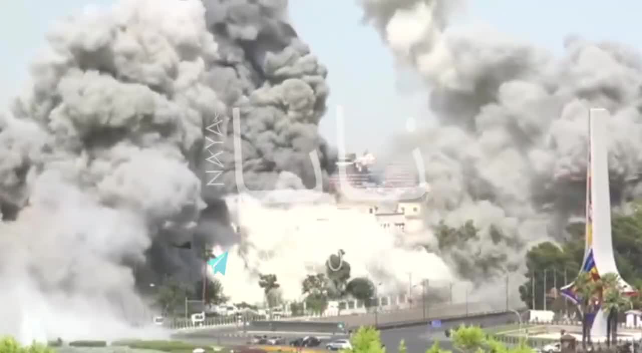 بمباران سنگین ستاد کل ارتش سوریه توسط اسرائیل؛ تصاویر وحشتناک منتشر شد | 25 تیر 1404