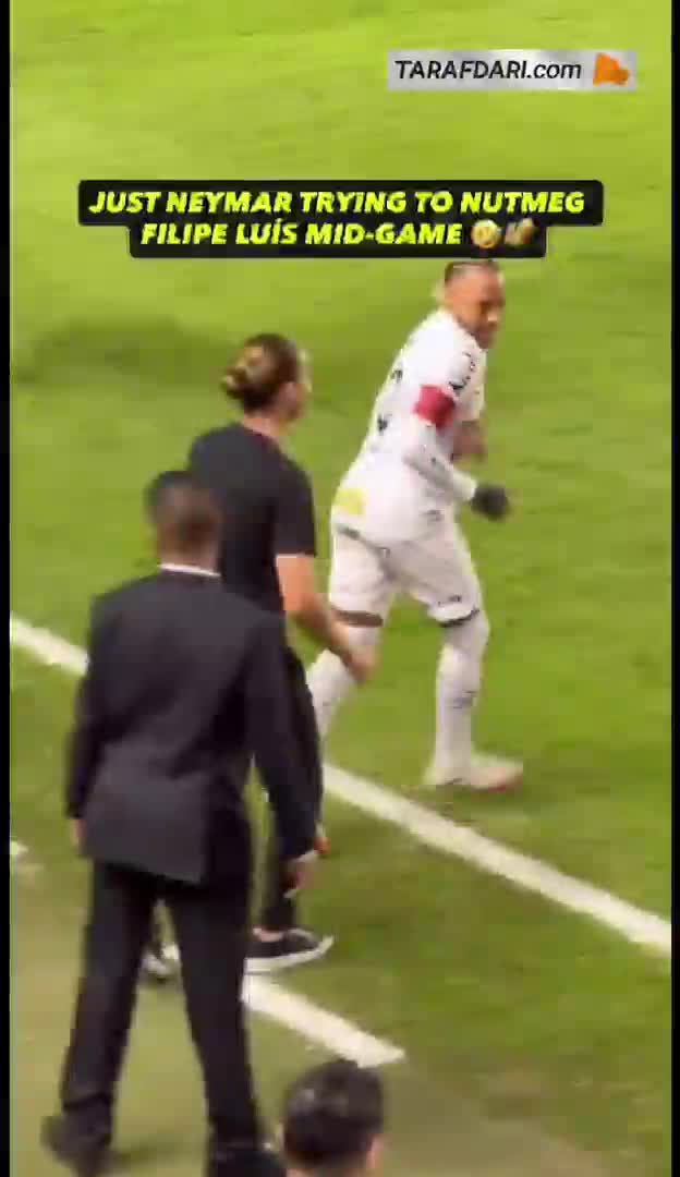   تلاش نافرجام نیمار برای لایی زدن به سرمربی تیم حریف