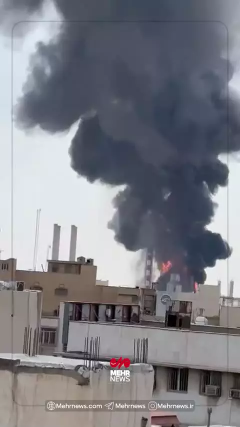   تصاویری از حریق در واحد ۷۰ پالایشگاه آبادان