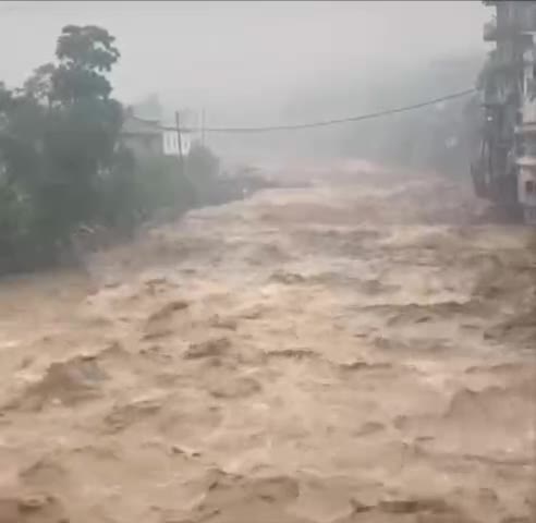   رانش زمین و سیل در شمال هند