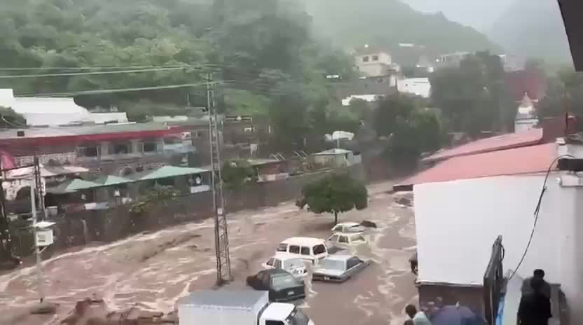   تصاویر تازه از خسارت باران‌های سیل آسای تابستانی به پاکستان