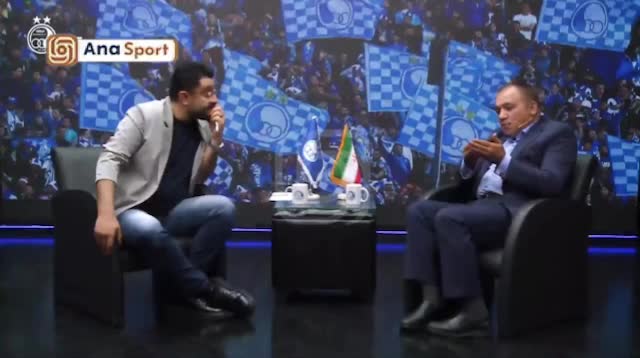   کری‌خوانی جنجالی تاجرنیا رئیس هیات مدیره استقلال برای پرسپولیسی‌ها