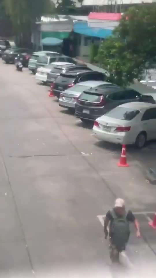   اولین تصاویر از تیراندازی خونین در پایتخت تایلند