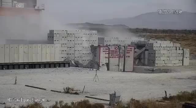   رونمایی ترکیه از بمب «شبح»؛ نفوذ تا ۹۰ متر در بتن مسلح