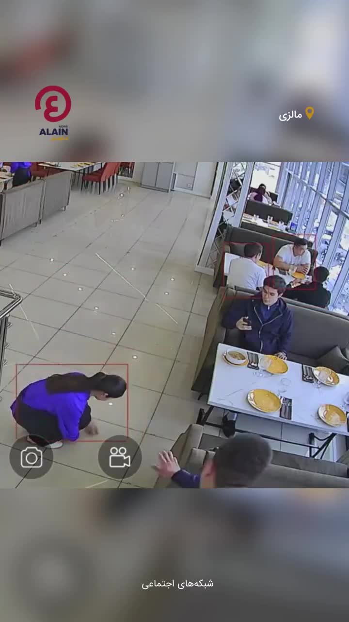   درس عبرت صاحب رستوران به مشتری پس از رفتار توهین‌آمیز با کارمند زن!
