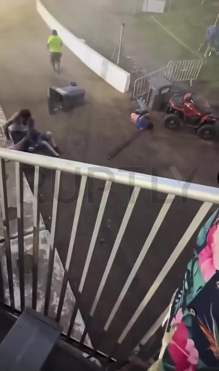   تصادف شدید در مسابقه اتومبیل‌رانی آمریکا