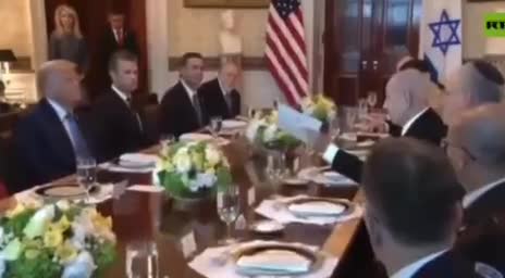   سورپرایز نتانیاهو برای ترامپ؛ ارائه نامه پیشنهاد رئیس جمهور آمریکا برای دریافت جایزه صلح نوبل!