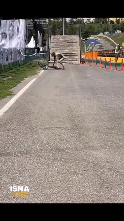   زمین خوردن دوچرخه‌سوار ایران در کاپ جهانی