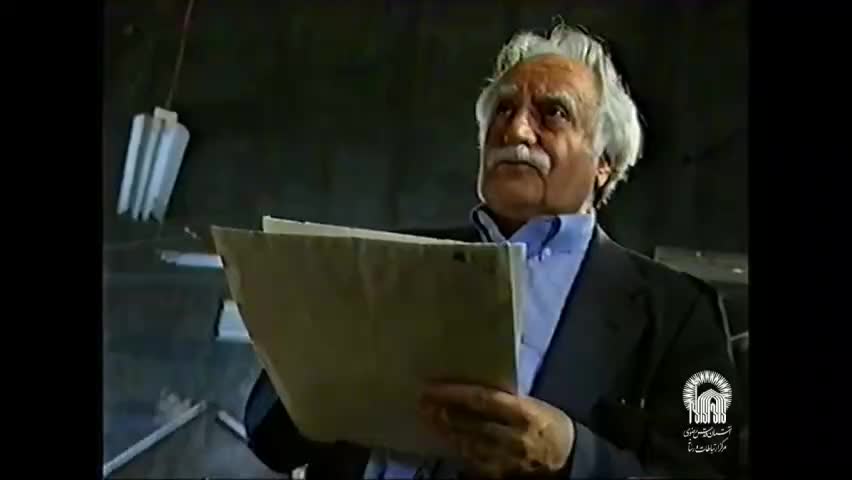 ببینید| تصاویری از زنده یاد استاد فرشچیان هنگام طراحی ضریح امام رضا ع | 19 مرداد 1404