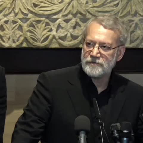   واکنش جالب علی لاریجانی به قطع برق در نشست خبری در لبنان