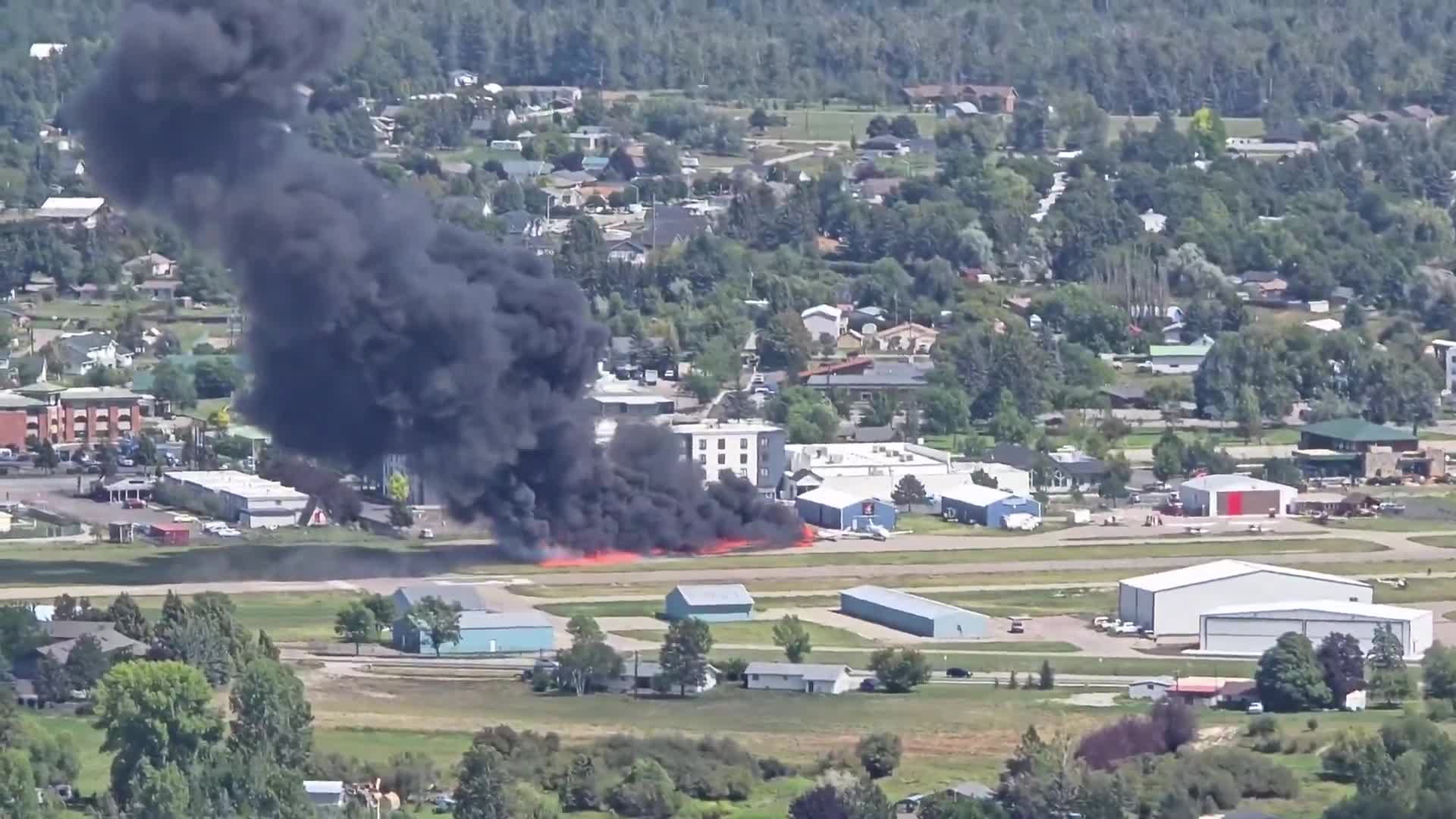   برخورد دو هواپیما در فرودگاه کالیسپل آمریکا