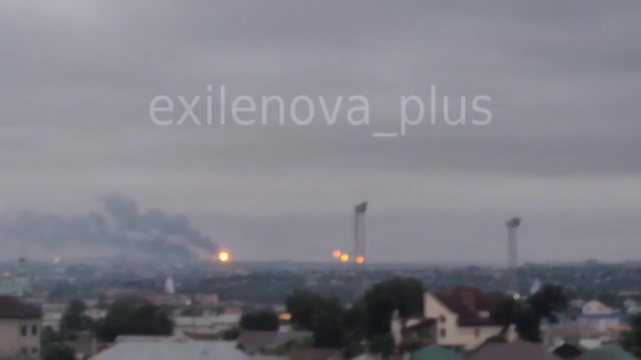   حمله پهپادی اوکراین به پالایشگاه نفت روسیه همزمان با نشست پوتین و ترامپ