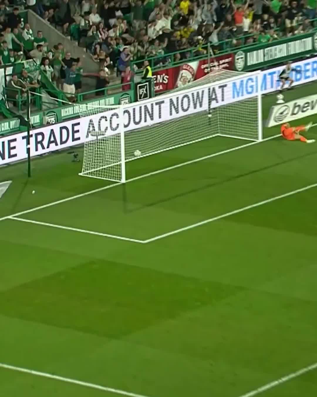   نامزد گل پوشکاش؛ گل بی‌نظیر مهاجم هیبرنیان مقابل پارتیزان بلگراد در پلی‌آف