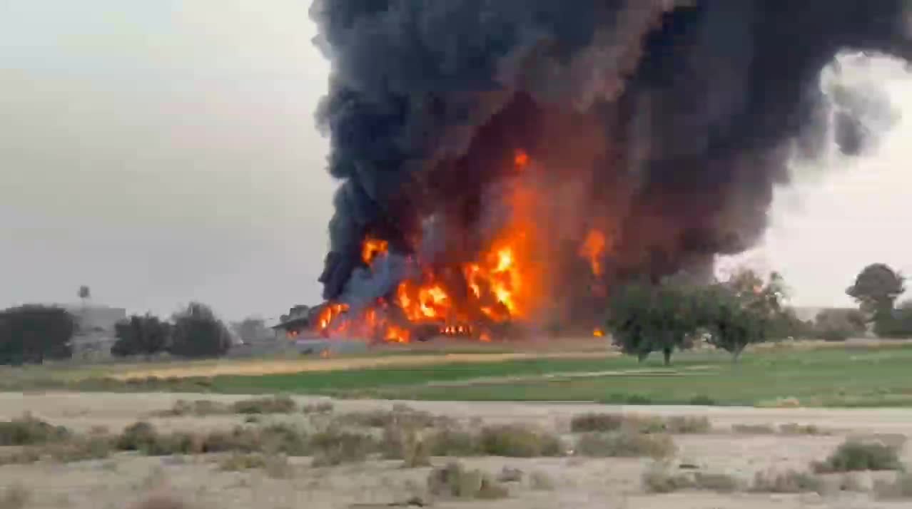   تصاویر جدید از آتش‌سوزی مهیب در پونک از نمای نزدیک‌تر