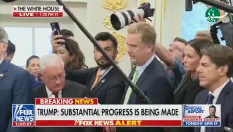   پاتک اول ترامپ به زلنسکی در حضور خبرنگاران: حرف من درست است نه زلنسکی!