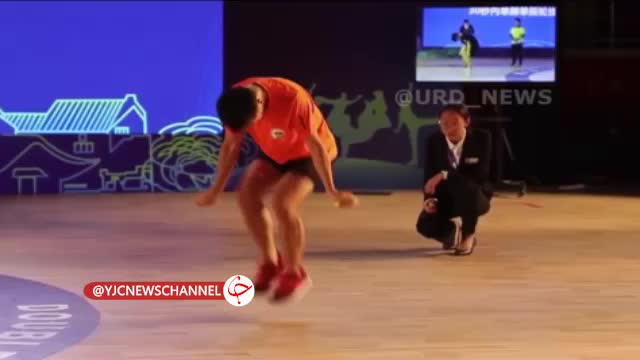   رکورد طناب زنی شکست؛ ۲۲۸ بار طناب در ۳۰‌ ثانیه