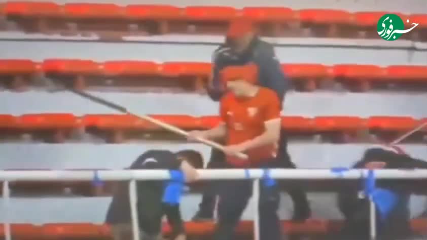   هواداران آرژانتینی ورزشگاه را میدان جنگ کردند