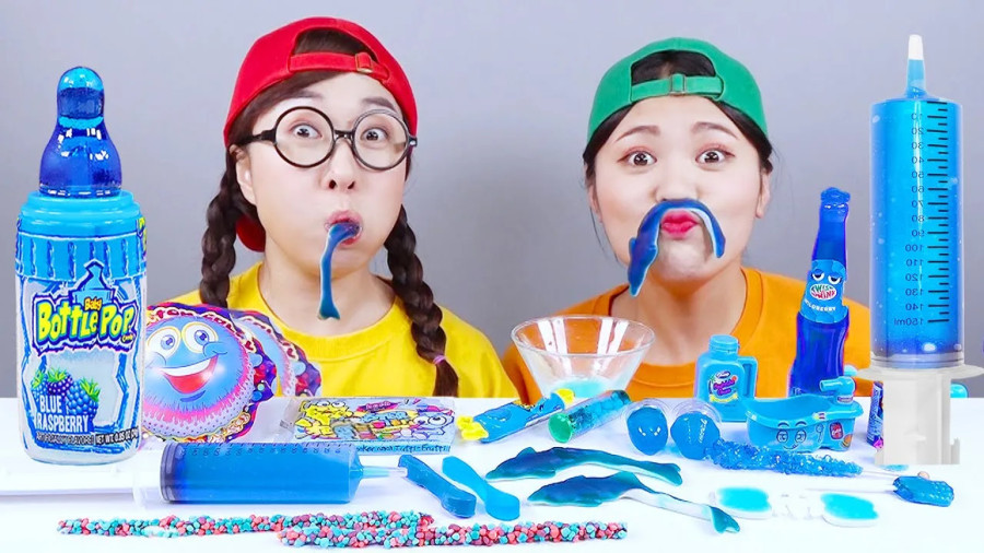 چالش غذایی |چالش غذا خوری|چالش خوردن|چالش خنده سرگرمی بانوان|چالش خنده دار دونا