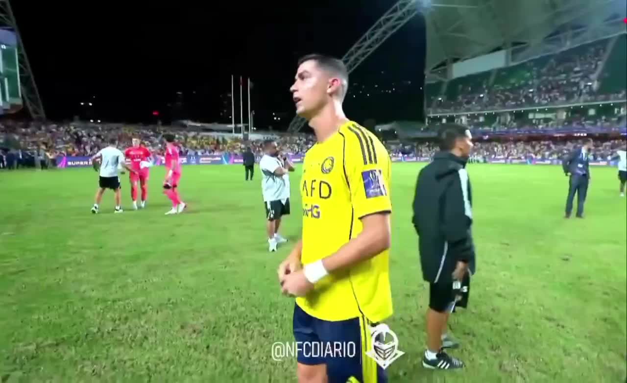   ناراحتی رونالدو پس از شکست النصر مقابل الاهلی در ضربات پنالتی