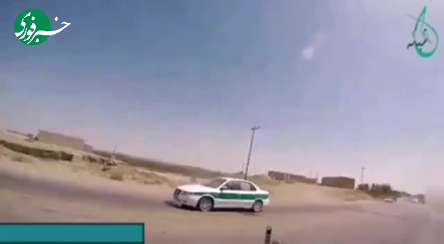   فیلمی تلخ از حمله نیروهای تروریستی جیش العدل به خودرو زره‌پوش شده نیروی انتظامی