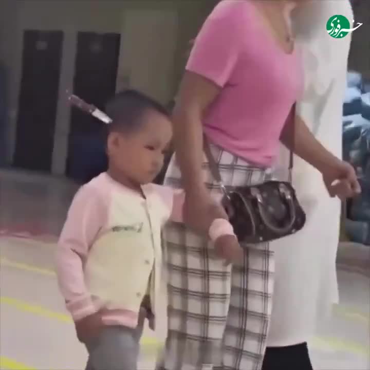   شوک در بیمارستان چین: چاقویی که توسط مادر در جمجمه دختربچه ۳ ساله رفت!