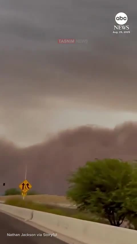   طوفان شدید و لغو پروازها در فینیکس آمریکا