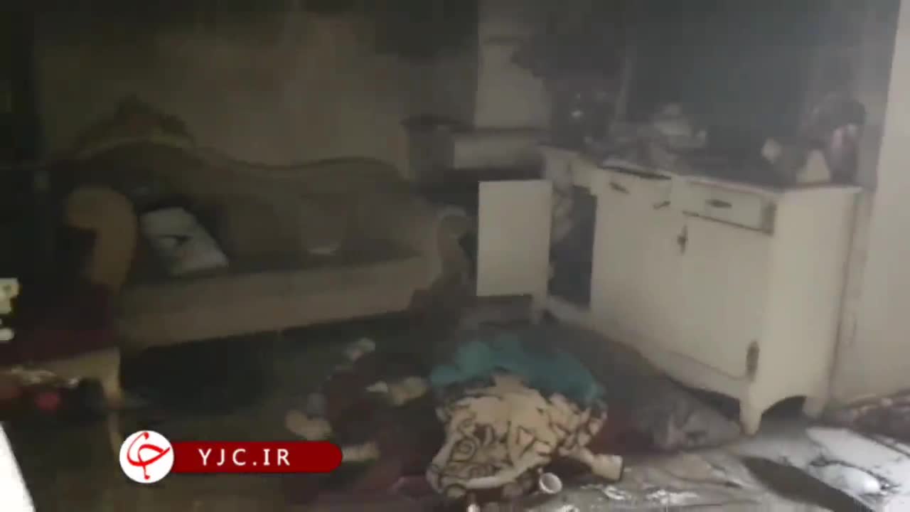    حریق مجتمع مسکونی در محله مشیریه تهران