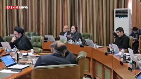   انتقاد عضو شورای شهر از قطع آب سرویس بهداشتی پارک‌ها