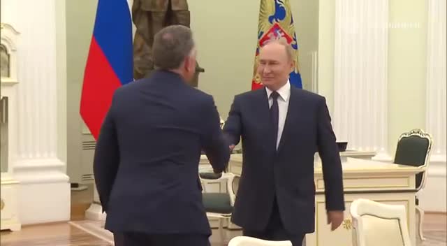   اولین تصاویر از دیدار پوتین و ویتکاف در روسیه