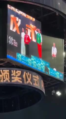    سلام نظامی شاهین بنی طالبی ملی‌پوش ووشو و ورزشکار طلایی کاروان ایران در رقابت‌های جهانی چنگدو