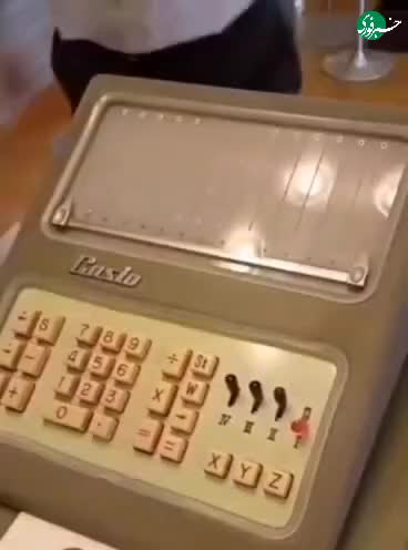   اولین ماشین حساب‌های الکترونیکی