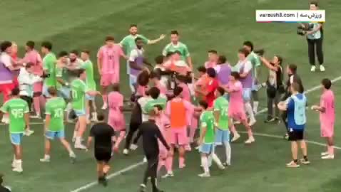   حرکت زشت سوارز به درگیری انجامید؛ فیلم رفتار زشت سوارز در بازی بین دو تیم اینترمیامی و سیاتل