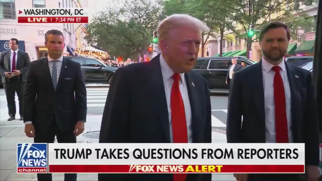   واکنش ترامپ به انتشار تصویر امضایش در نامه تولد اپستین