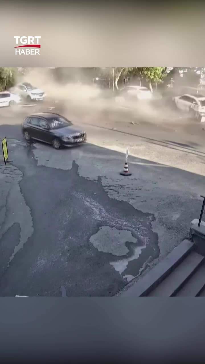   تصاویر هولناک از ترمز بریدن کامیون در نوشهیر