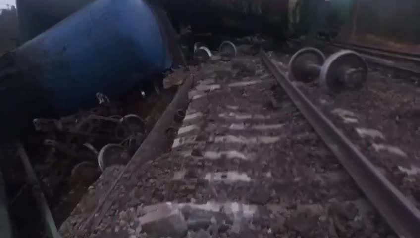   اقدامات خرابکارانه در راه آهن روسیه؛ ۲ قطار از ریل خارج شدند