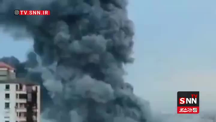   تصاویر تازه از لحظه هدف قرار گرفتن بندر الحدیده یمن توسط نیروهای اسرائیل