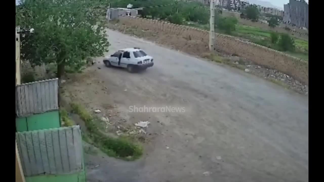   پسر ۹ ساله با برادر ۸ ساله‌اش پشت فرمان پراید؛ کودکان پشت فرمان، والدین پشت میز دادگاه!