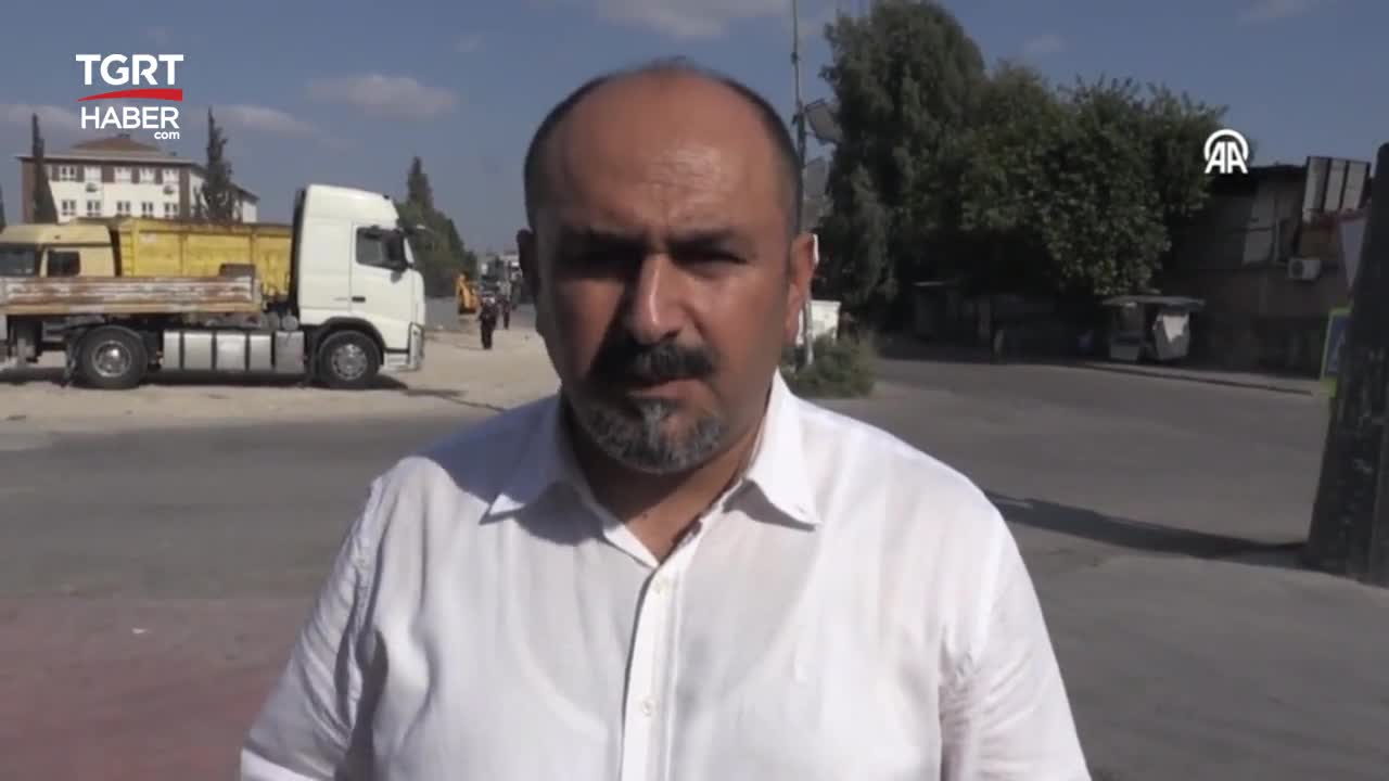   وحشت یک کودک از تعقیب سگ‌ها؛ پدر از فاجعه احتمالی جلوگیری کرد