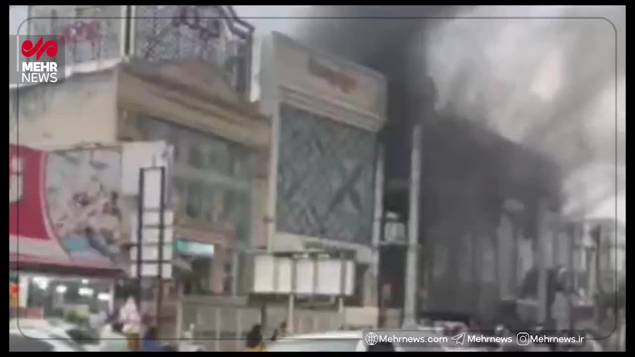   آتش‌سوزی انبار یک فروشگاه در چالوس