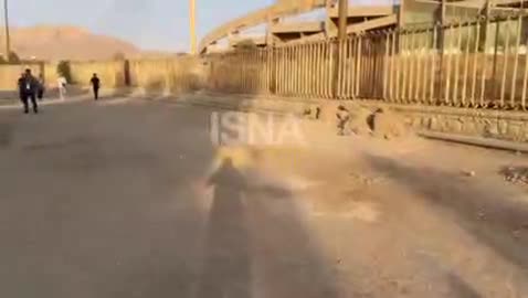   آبروریزی مقابل چشم بازیکنان خارجی؛ وضعیت عجیب پارکینگ ورزشگاه تختی تهران!